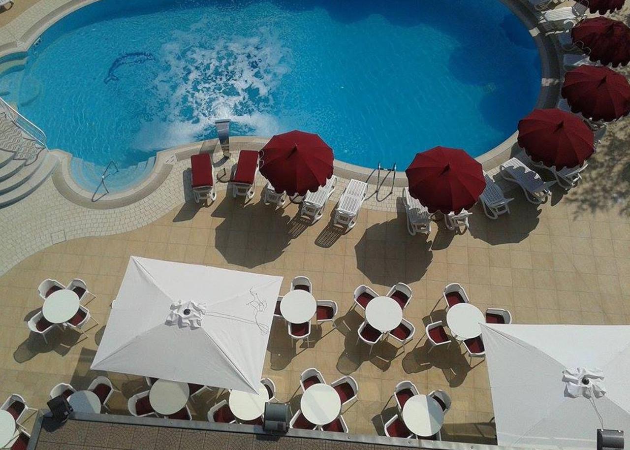 Hotel Le Tegnue Sottomarina Exterior photo